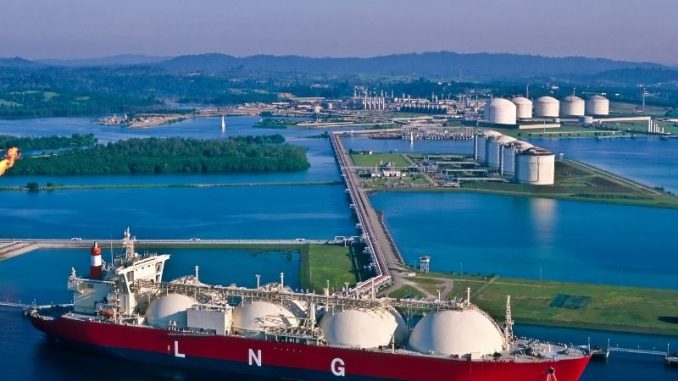 Energiedrehscheibe Wilhelmshaven: Erster Schritt für LNG für Deutschland - Anbindung an das Gas-Fernleitungsnetz