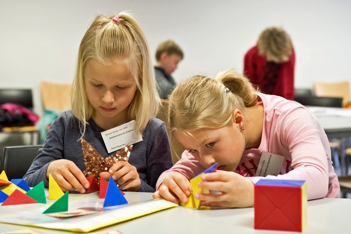 Jetzt anmelden: Kinder-Uni mit Online-Vorlesungen und Workshops auf dem Campus