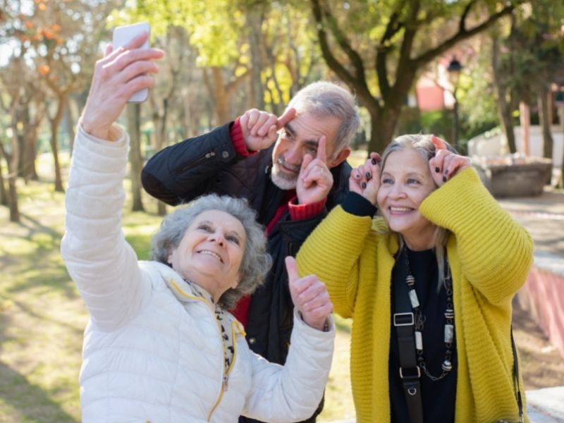 Kostenloser Vortrag zum Thema „Gesund alt werden“