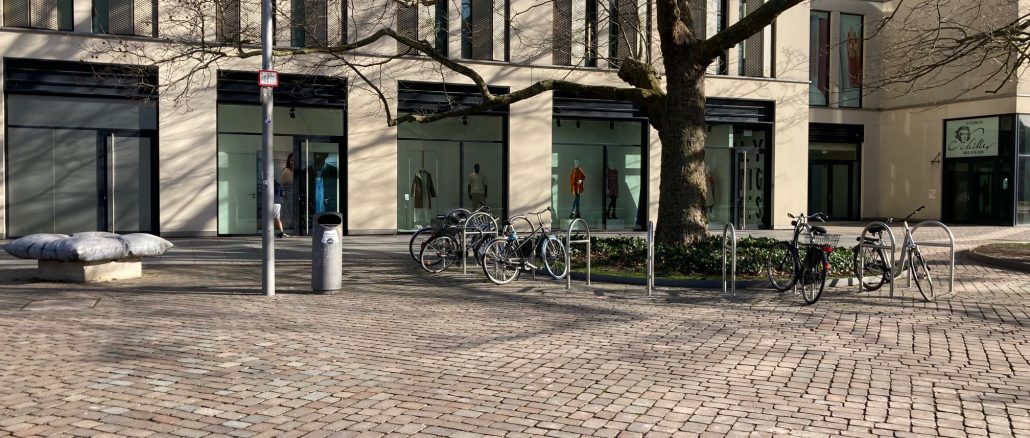 Ostermarkt: Veränderte Fahrradabstellmöglichkeiten auf dem Schlossplatz