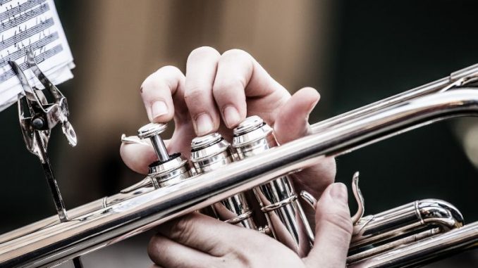 Uni-Bigband gibt Jazzkonzert