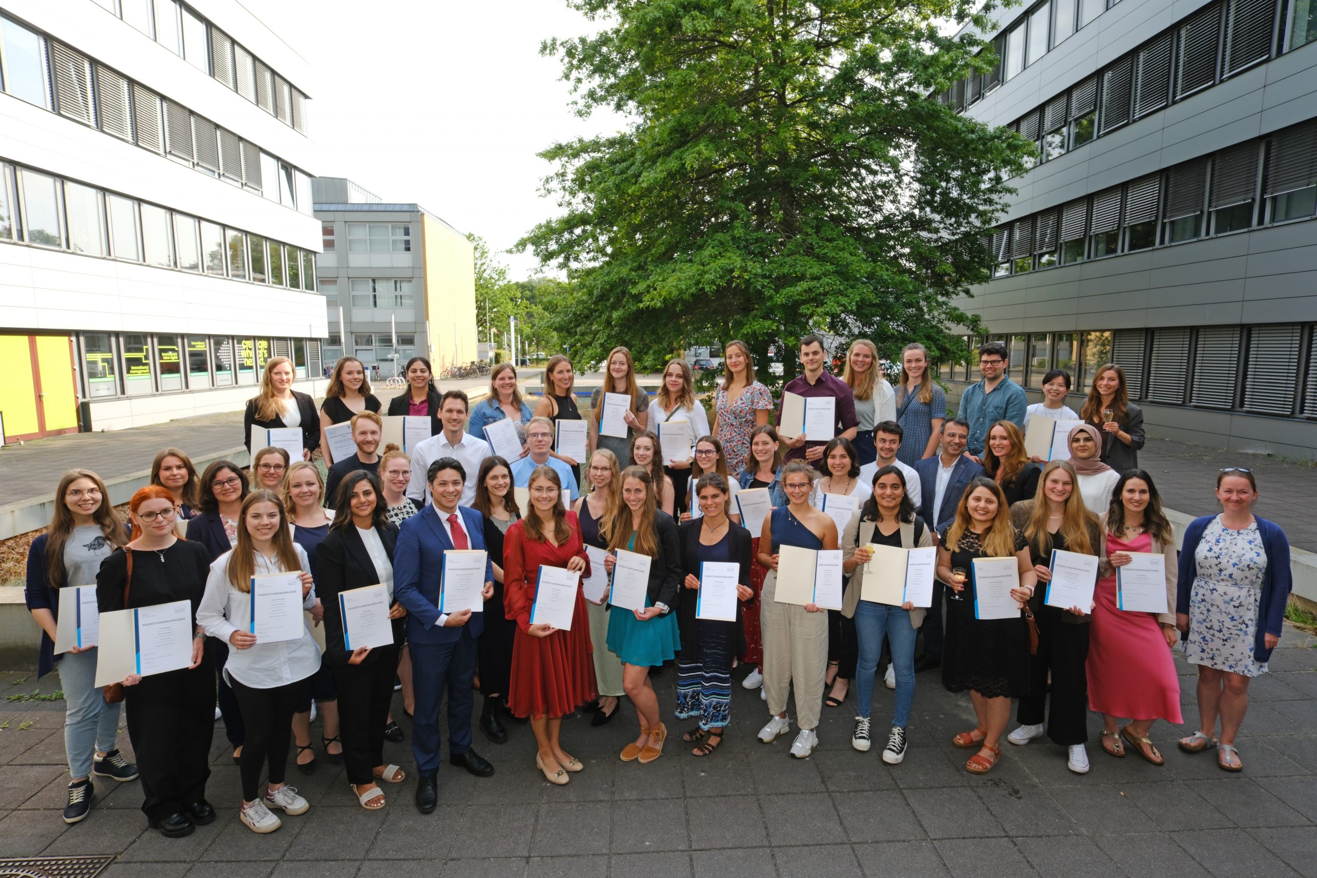 Universitätsmedizin Oldenburg ehrt ihre Absolventinnen und Absolventen