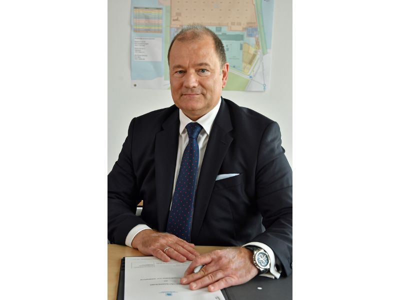 Marc-Oliver Hauswald ist neuer Geschäftsführer der JadeWeserPort-Vermarktungsgesellschaft