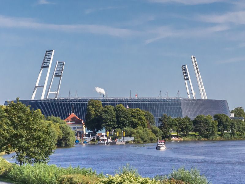 Virtuelle Welten im Handel und Tourismus erleben