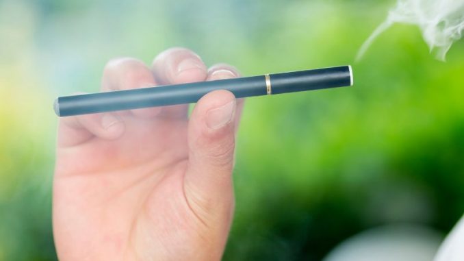 Testkäufe: 17-Jährige bekommen in Hälfte der Fälle E-Zigaretten