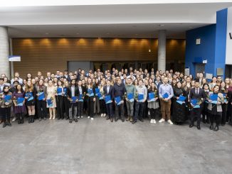 Universität Oldenburg verabschiedet Absolventinnen und Absolventen der Mathematik und Naturwissenschaften
