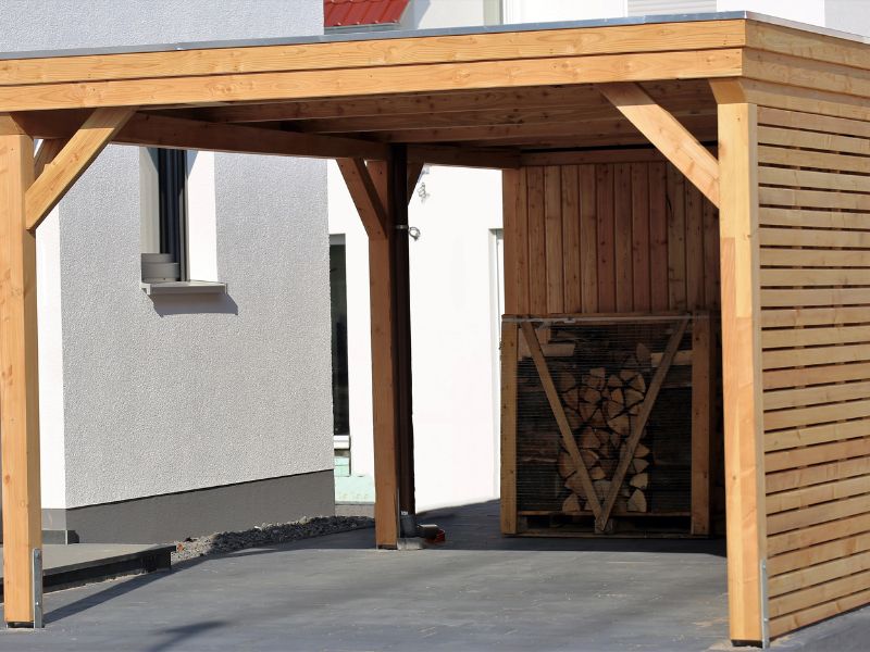 Innovationen im Außenbereich: Aluminium Carports und Glasschiebewände als Vorreiter modernen Designs
