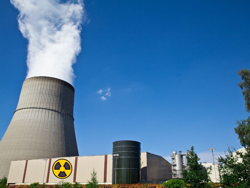 Die Lichter bleiben an! Atomkraft ist riskant, teuer und wird nicht gebraucht
