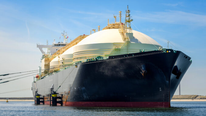 Weiteres unnötiges LNG-Terminalschiff erreicht Wilhelmshaven: Deutsche Umwelthilfe fordert Stopp des überdimensionierten Betriebs Weiteres unnötiges LNG-Terminalschiff erreicht Wilhelmshaven: Deutsche Umwelthilfe fordert Stopp des überdimensionierten Betriebs