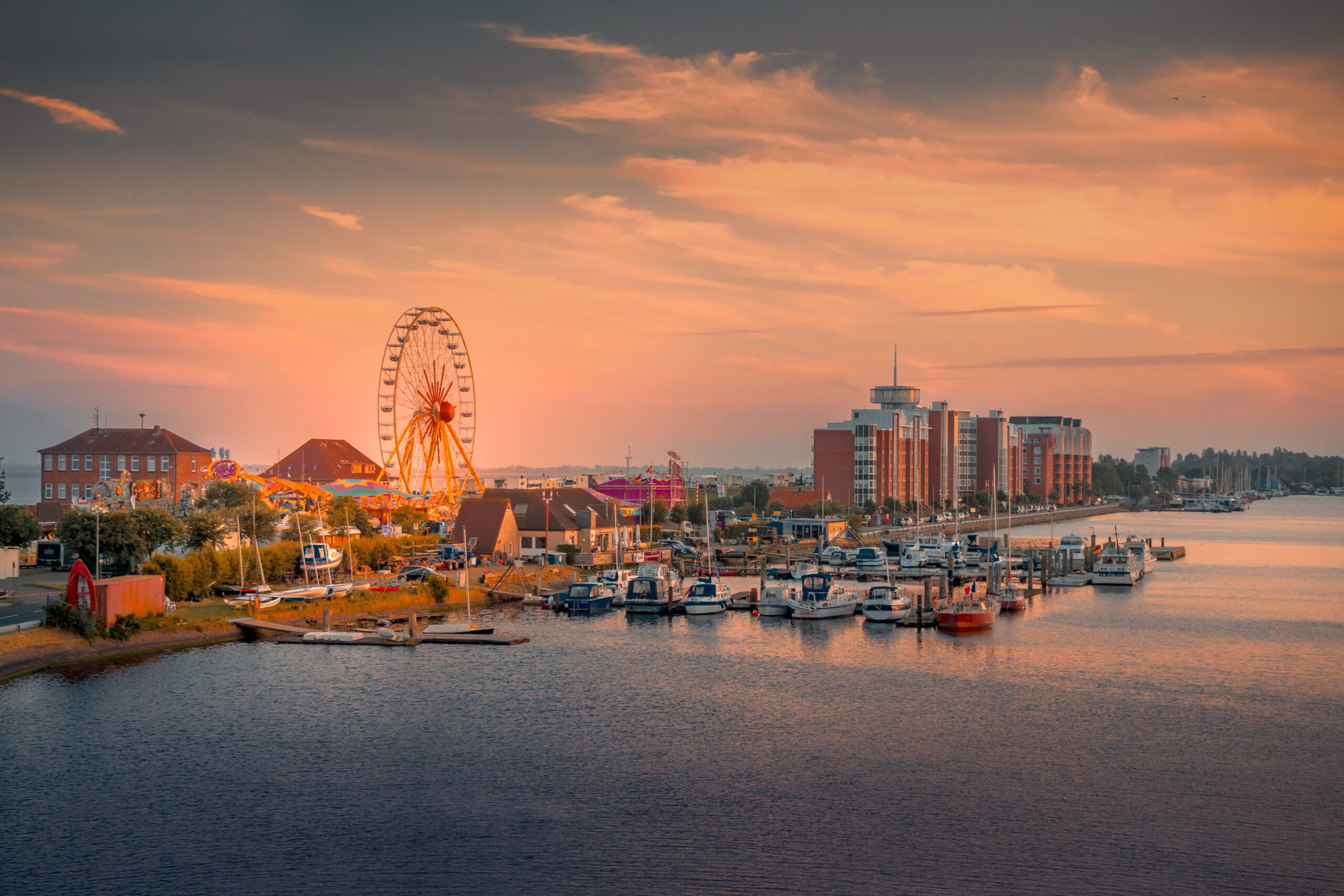 48. Wochenende an der Jade: Wilhelmshaven feiert maritimes Megaevent!