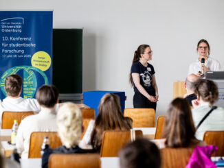 Studierende präsentieren ihre Forschung