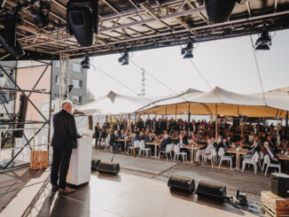 So nutzen Unternehmen ihr Firmenjubiläum für erfolgreiches Employer Branding und Kundenbindung