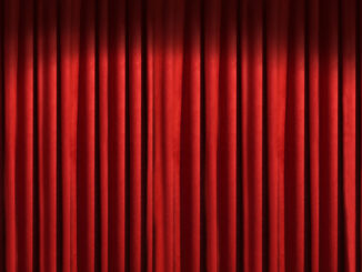 Läuft bei mir! – Moks bringt Menstruation ohne Tabus auf die Bühne